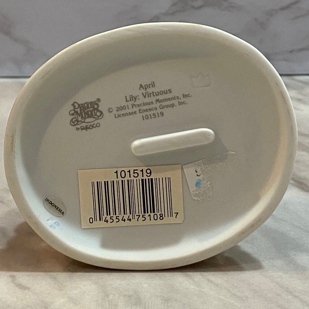 Precious Moments - April “Lily: Virtuous” - Picture 3 of 3